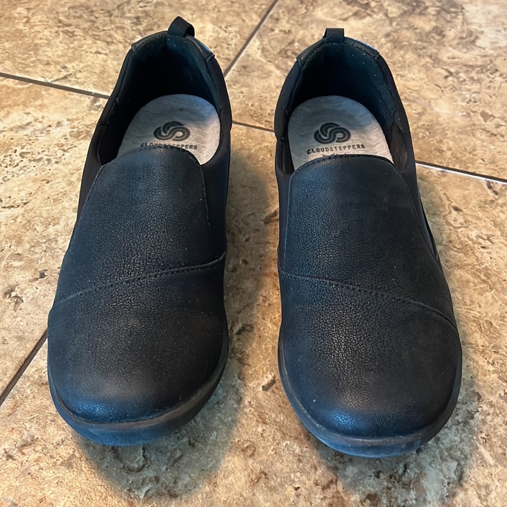 Black Cloud Steppers. - image 2